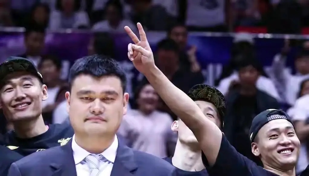 裁判严明执法，让比赛更为公平公正的简单介绍