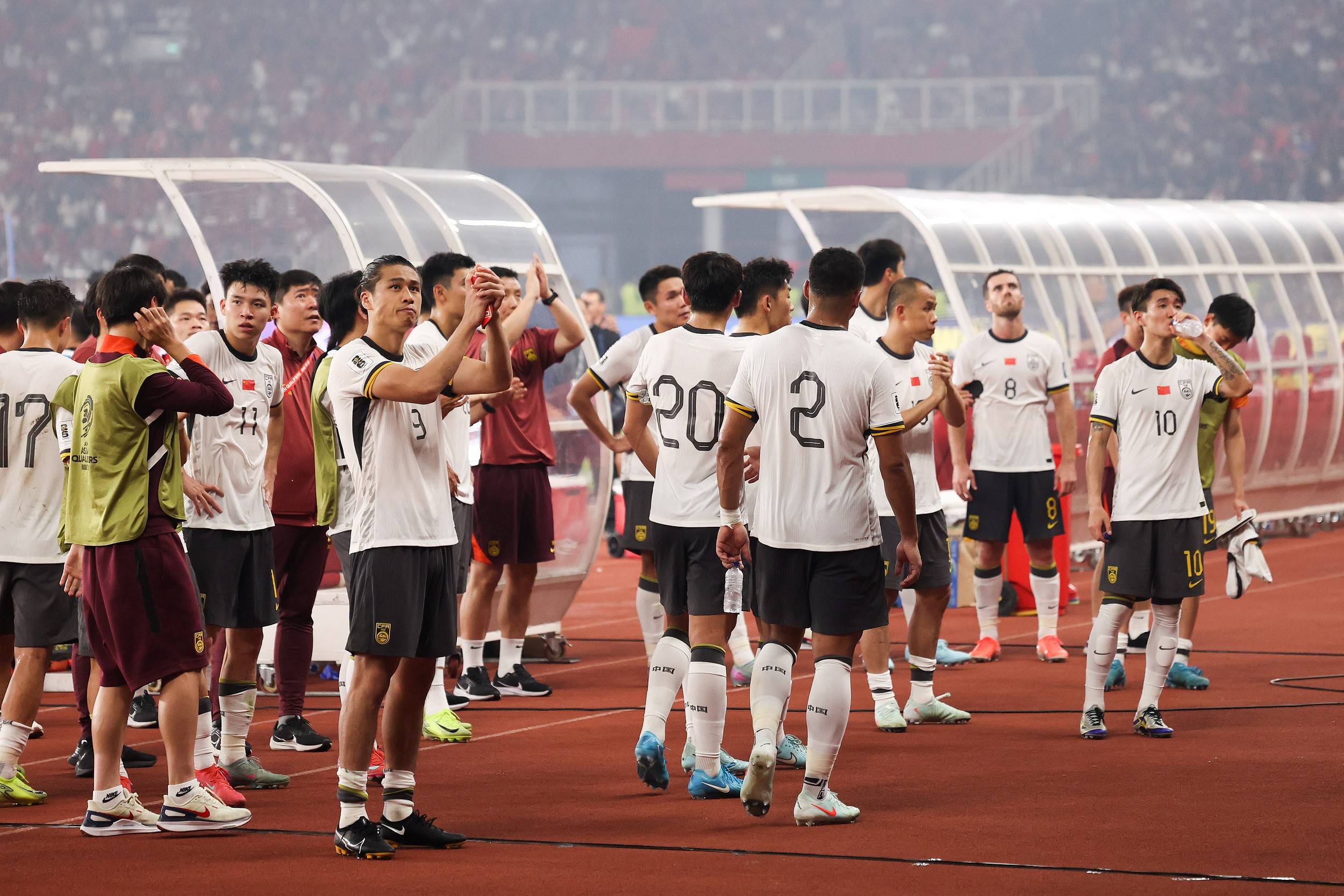 包含精彩瞬间频出,球队整体实力显现的词条 包含精彩瞬间频出,球队整体实力显现的词条