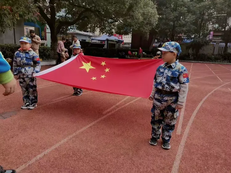 福建战队壮志凌云,获得胜利喜悦 福建战队壮志凌云,获得胜利喜悦