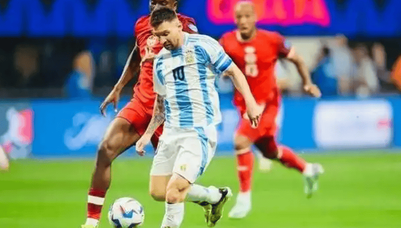 包含挑战极限!双方强队将在绿茵场上争夺荣誉的词条 包含挑战极限!双方强队将在绿茵场上争夺荣誉的词条