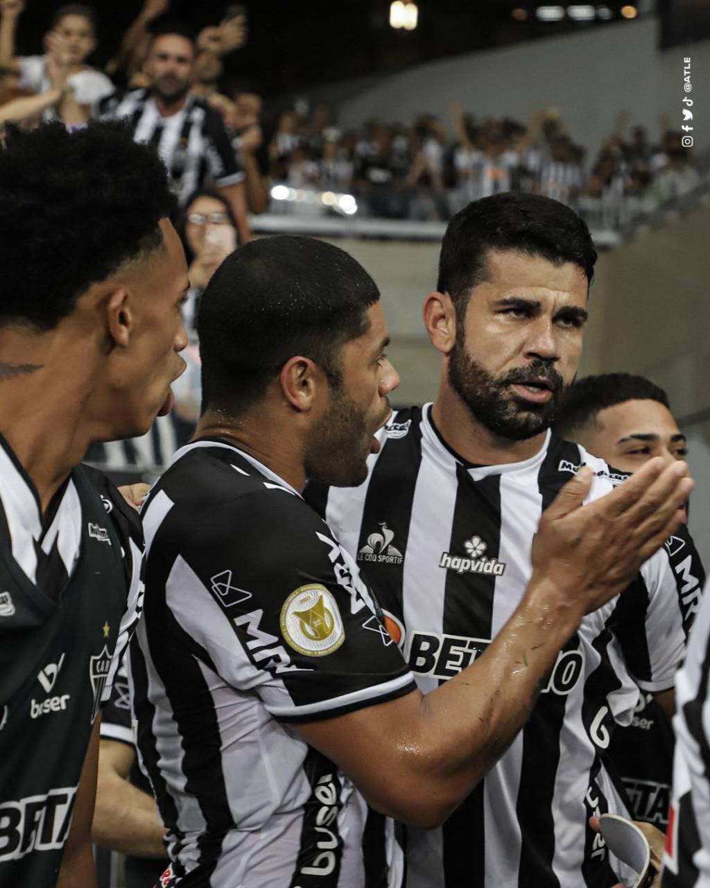 疯狂进球秀场，射手青睐破门百大赛的简单介绍