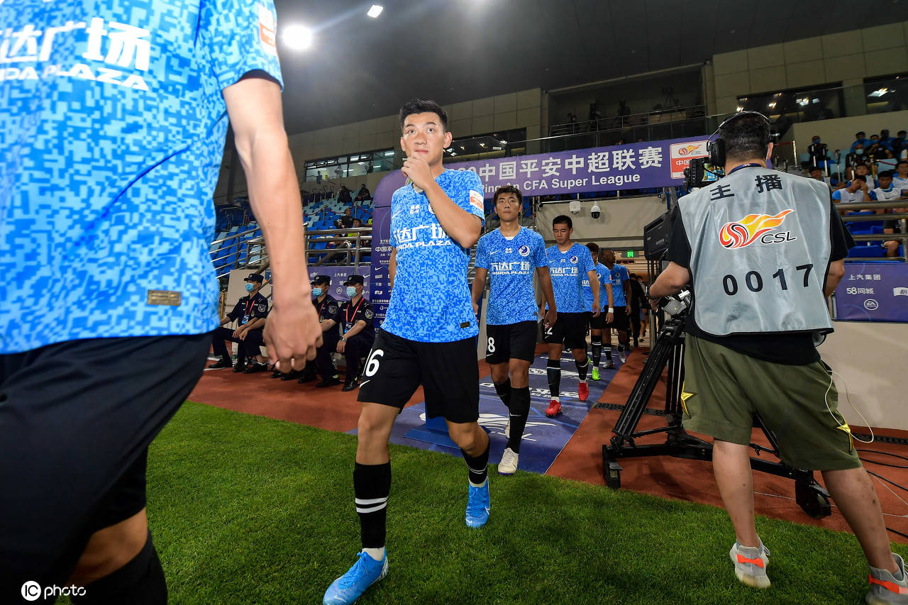 青岛中能与河南建业的较量，双方谁更具优势？的简单介绍