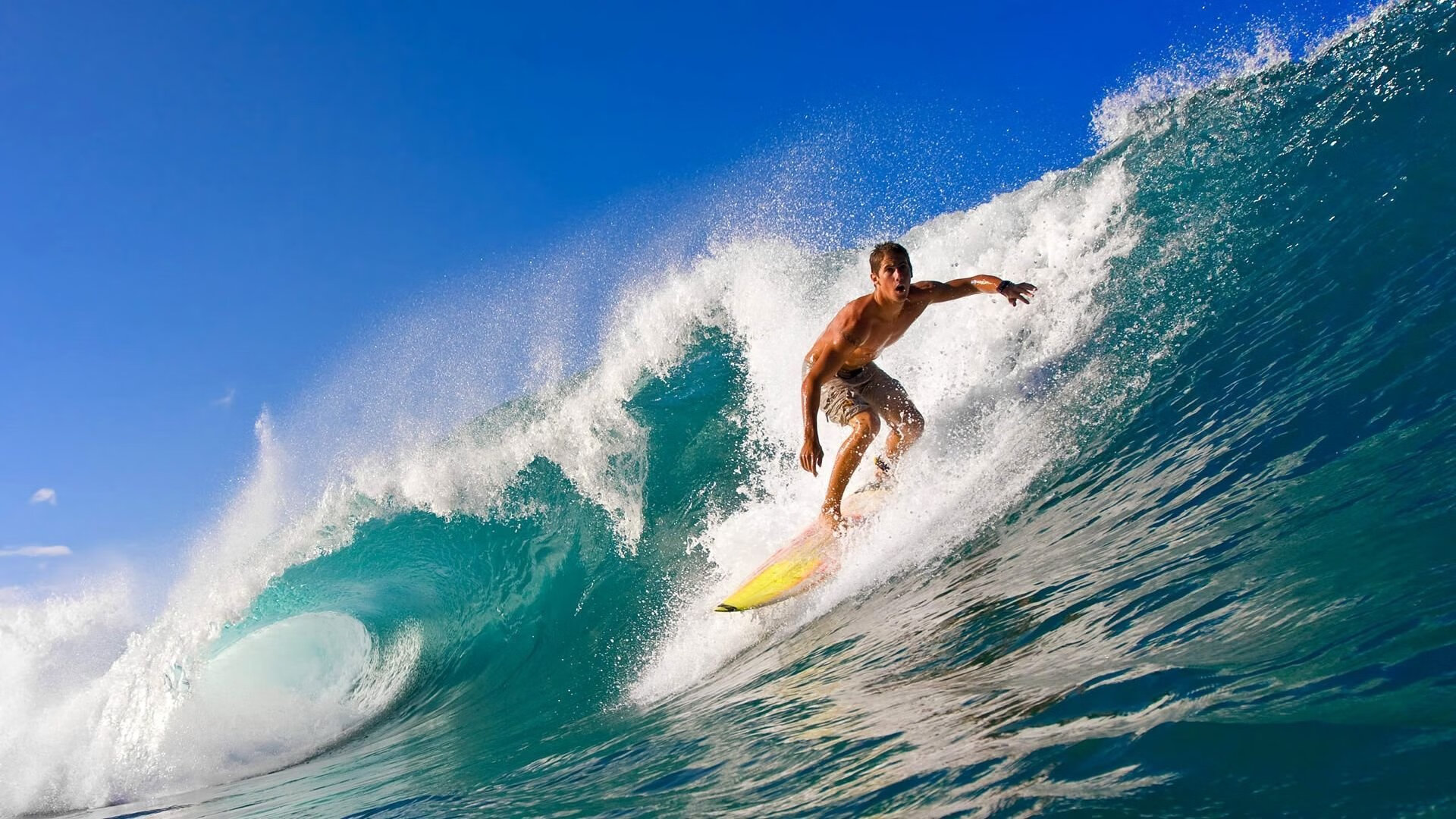 欧冠淘汰赛之夜，伦纳德扛起全队