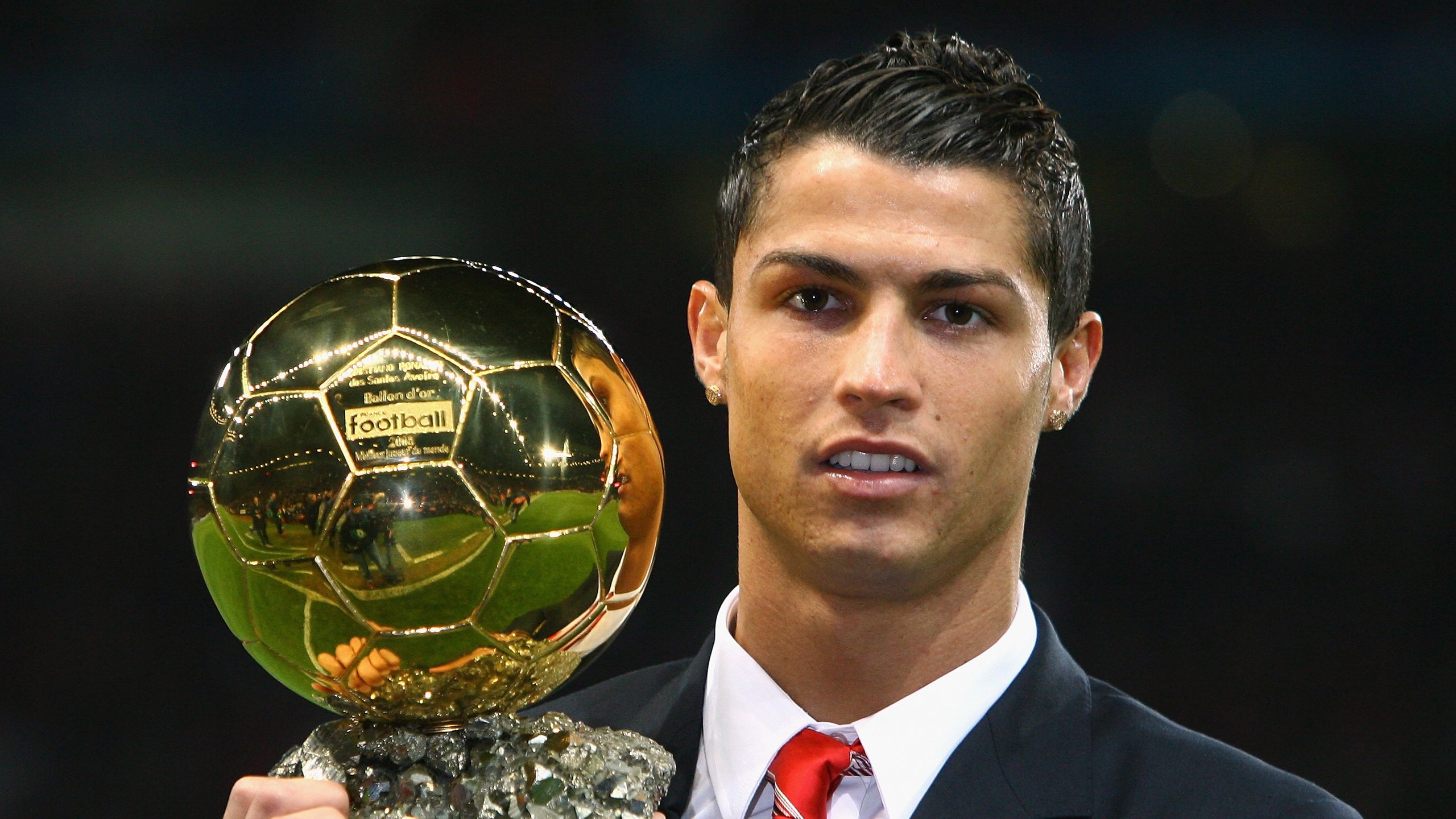 当太阳升起时，米切尔在总决赛舞台上的绝对接管，与一个时代的终结