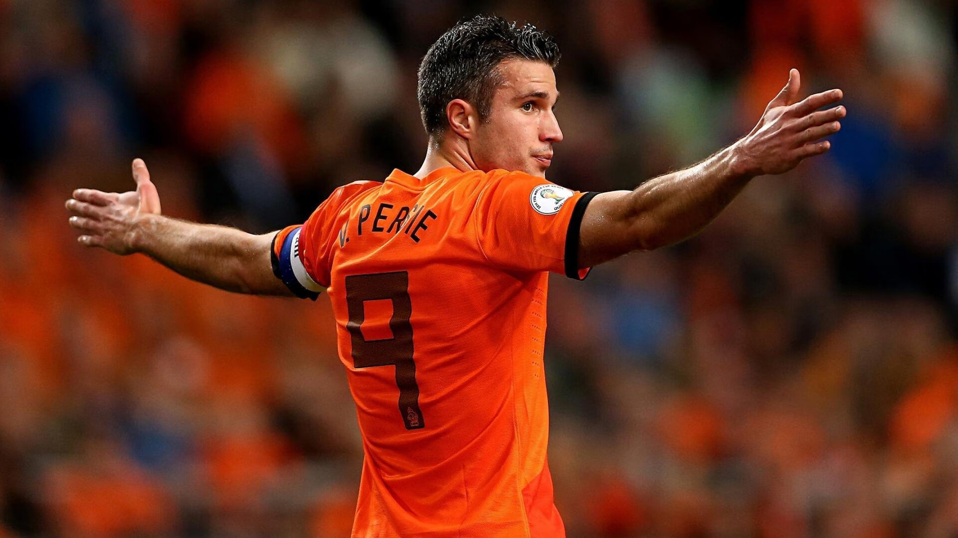 布克，季后赛之夜的独舞者，一手掌控比赛走势的太阳神射手